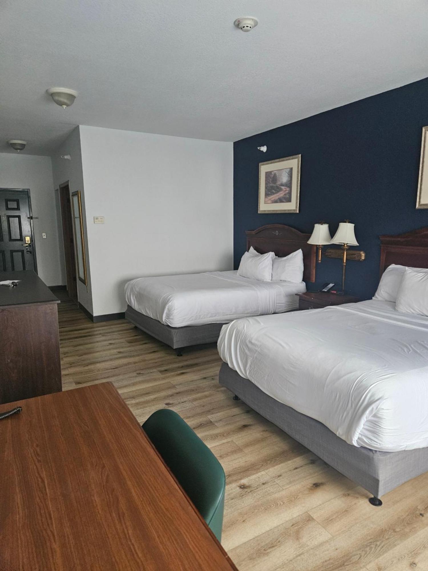 Wingate By Wyndham Youngstown - Austintown Exterior photo