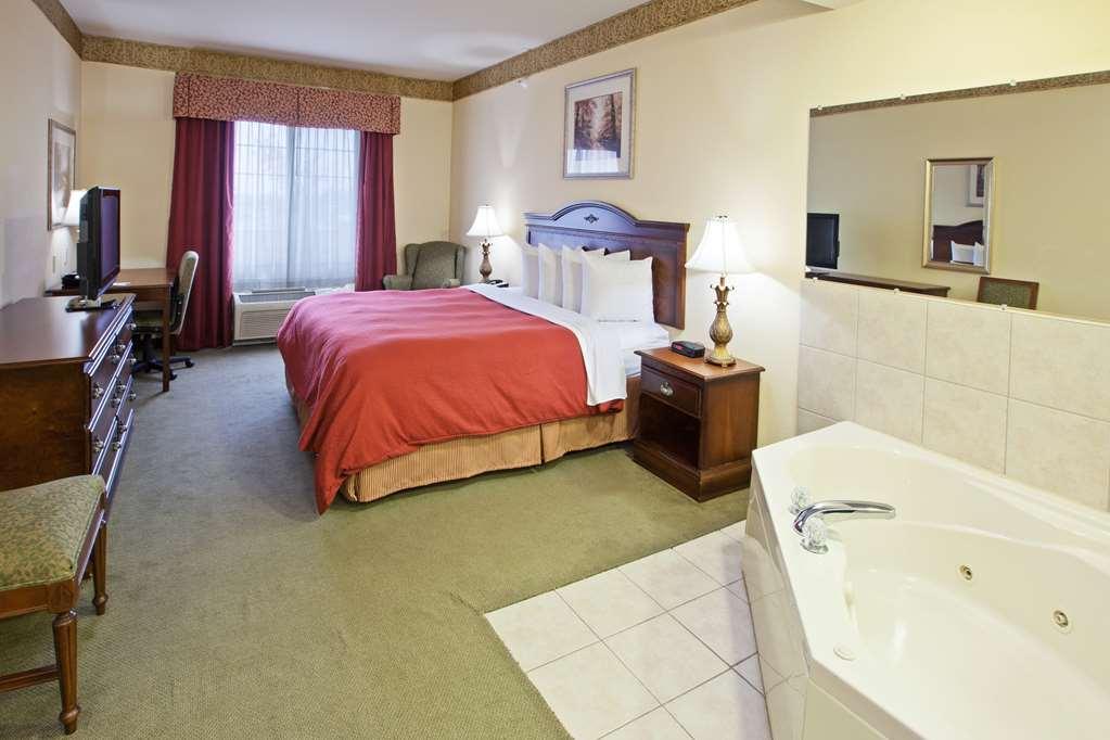Wingate By Wyndham Youngstown - Austintown Room photo